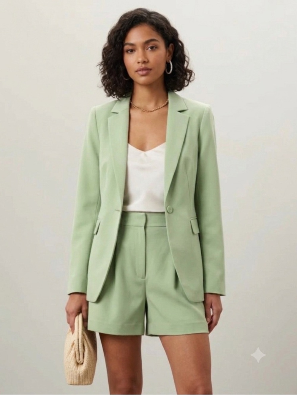Favorite Daughter SET:
The favorite blazer + shorts in
Sage Green,size S